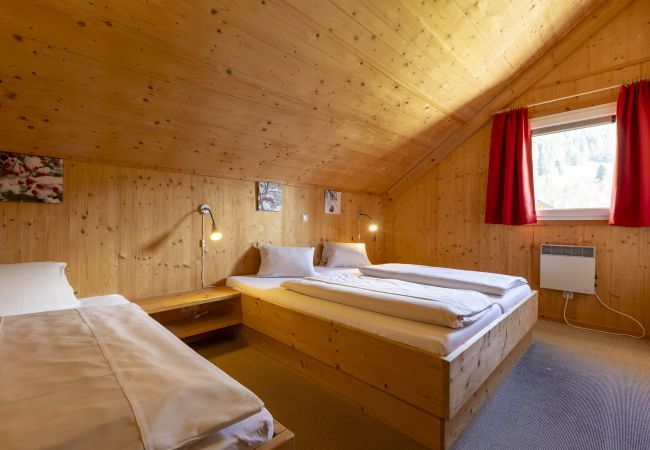 Chalet in Stadl an der Mur - Ferienhaus # 139 mit 4 Schlafzimmer & Whirlpool Chalet in Stadl an der Mur - Ferienhaus # 139 mit 4 Schlafzimmer & Whirlpool