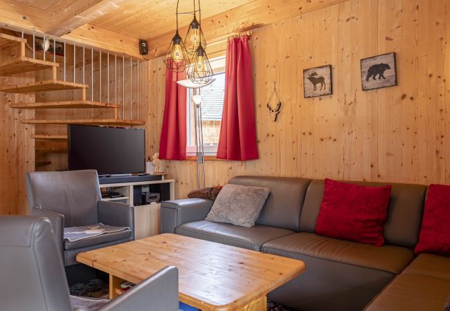 Chalet in Stadl an der Mur - Ferienhaus # 139 mit 4 Schlafzimmer & Whirlpool Chalet in Stadl an der Mur - Ferienhaus # 139 mit 4 Schlafzimmer & Whirlpool