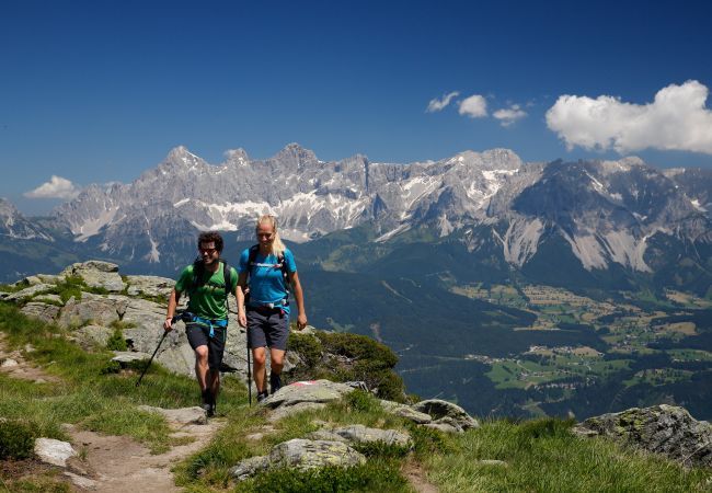 Ferienwohnung in Rohrmoos-Untertal - Premium Ferienwohnung mit 3 Schlafzimmern und Saunabereich Ferienwohnung in Rohrmoos-Untertal - Premium Ferienwohnung mit 3 Schlafzimmern und Saunabereich