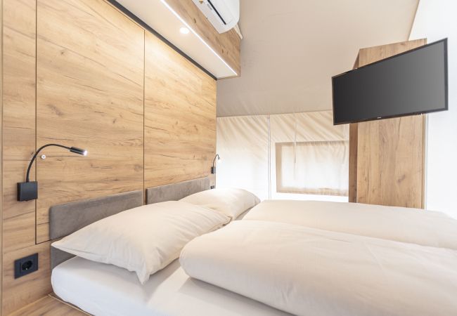 Chalet in Kötschach-Mauthen - Luxus Zelt Safari für 4 Personen Chalet in Kötschach-Mauthen - Luxus Zelt Safari für 4 Personen