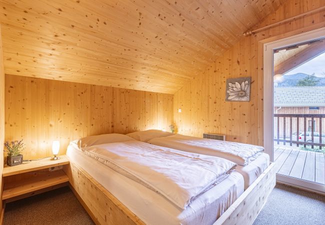 Ferienhaus in St. Georgen am Kreischberg - Chalet # 5 mit 3 Schlafzimmern & IR-Sauna Ferienhaus in St. Georgen am Kreischberg - Chalet # 5 mit 3 Schlafzimmern & IR-Sauna