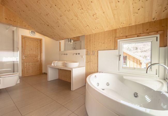 Ferienhaus in St. Georgen am Kreischberg - Premium Chalet # 41 mit Sauna & Whirlpool Ferienhaus in St. Georgen am Kreischberg - Premium Chalet # 41 mit Sauna & Whirlpool
