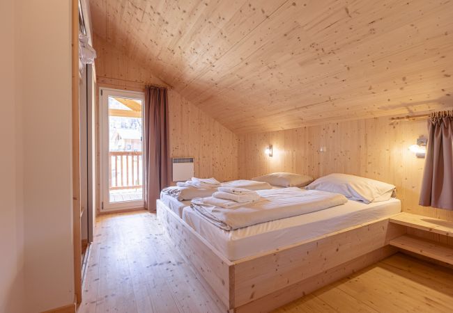 Ferienhaus in St. Georgen am Kreischberg - Premium Chalet # 41 mit Sauna & Whirlpool Ferienhaus in St. Georgen am Kreischberg - Premium Chalet # 41 mit Sauna & Whirlpool