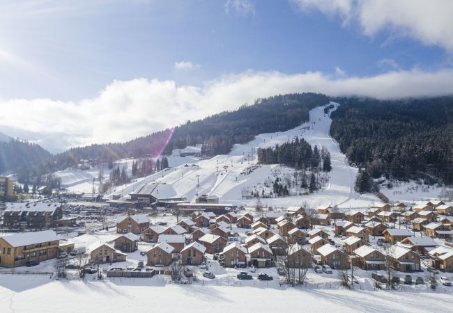 Ferienhaus in St. Georgen am Kreischberg - Chalet # 44a mit 3 Schlafzimmer, IR-Sauna & Whirlpool Ferienhaus in St. Georgen am Kreischberg - Chalet # 44a mit 3 Schlafzimmer, IR-Sauna & Whirlpool