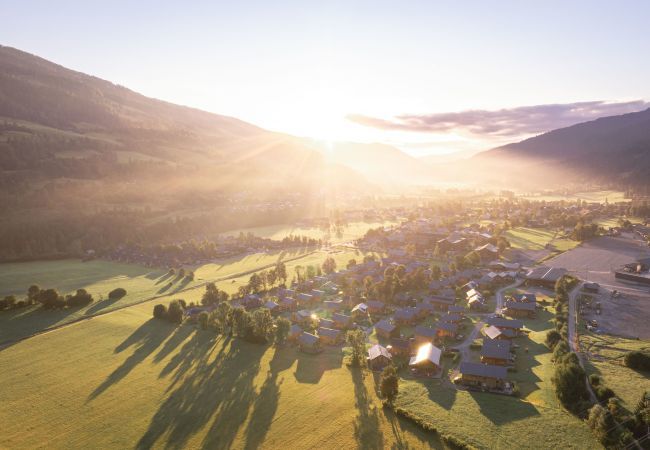 Ferienhaus in St. Georgen am Kreischberg - Chalet # 44a mit 3 Schlafzimmer, IR-Sauna & Whirlpool Ferienhaus in St. Georgen am Kreischberg - Chalet # 44a mit 3 Schlafzimmer, IR-Sauna & Whirlpool