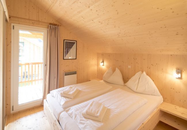 Ferienhaus in St. Georgen am Kreischberg - Chalet # 63a mit 4 Schlafzimmer, IR-Sauna & Whirlpool Ferienhaus in St. Georgen am Kreischberg - Chalet # 63a mit 4 Schlafzimmer, IR-Sauna & Whirlpool