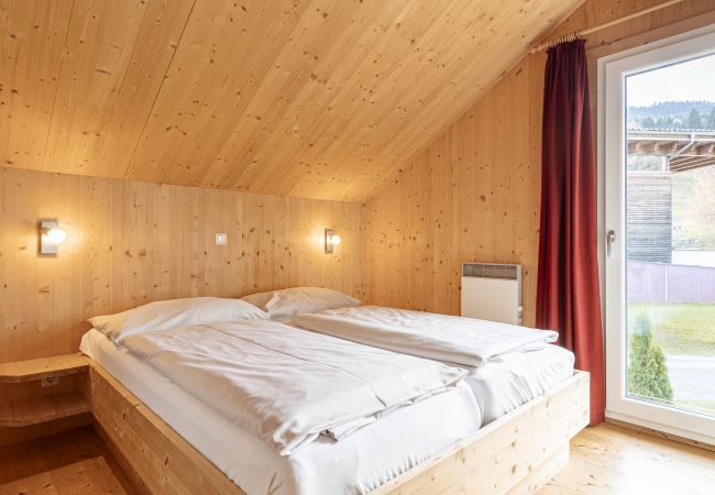 Ferienhaus in St. Georgen am Kreischberg - Chalet # 13a mit 3 Schlafzimmer, Sauna & Whirlpool Ferienhaus in St. Georgen am Kreischberg - Chalet # 13a mit 3 Schlafzimmer, Sauna & Whirlpool