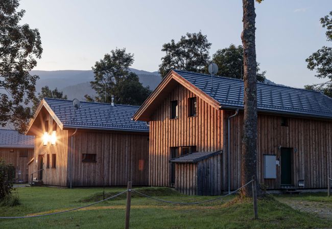 Ferienhaus in St. Georgen am Kreischberg - Superior Chalet # 66 mit IR-Sauna & Whirlpool Ferienhaus in St. Georgen am Kreischberg - Superior Chalet # 66 mit IR-Sauna & Whirlpool