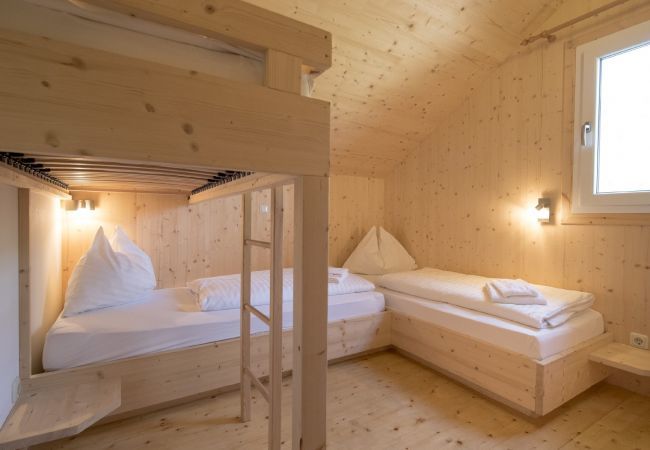 Ferienhaus in St. Georgen am Kreischberg - Chalet # 63b mit 4 Schlafzimmer, Sauna & Whirlpool Ferienhaus in St. Georgen am Kreischberg - Chalet # 63b mit 4 Schlafzimmer, Sauna & Whirlpool