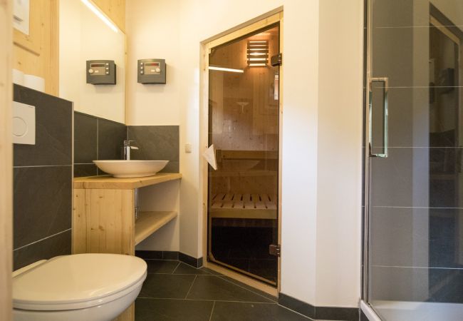 Ferienhaus in St. Georgen am Kreischberg - Chalet # 63b mit 4 Schlafzimmer, Sauna & Whirlpool Ferienhaus in St. Georgen am Kreischberg - Chalet # 63b mit 4 Schlafzimmer, Sauna & Whirlpool