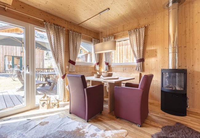 Ferienhaus in St. Georgen am Kreischberg - Chalet # 11b mit 2 Schlafzimmer, Sauna & Whirlpool Ferienhaus in St. Georgen am Kreischberg - Chalet # 11b mit 2 Schlafzimmer, Sauna & Whirlpool
