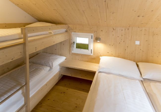 Ferienhaus in St. Georgen am Kreischberg - Superior Chalet # 33 mit Sauna & Whirlpool Ferienhaus in St. Georgen am Kreischberg - Superior Chalet # 33 mit Sauna & Whirlpool