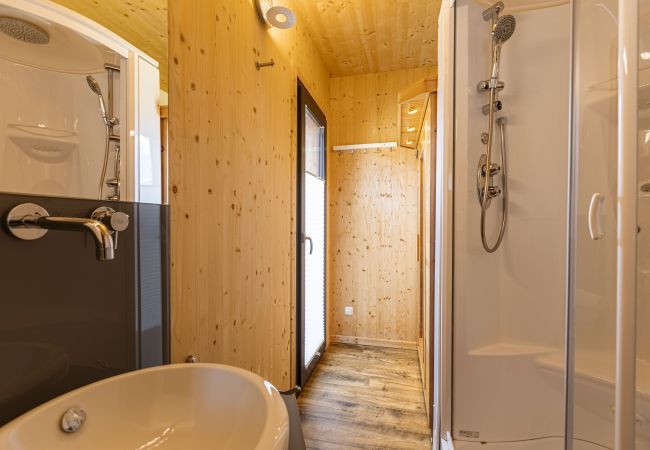 Ferienhaus in St. Georgen am Kreischberg - Chalet # 43b mit 3 Schlafzimmer, IR-Sauna & Whirlpool Ferienhaus in St. Georgen am Kreischberg - Chalet # 43b mit 3 Schlafzimmer, IR-Sauna & Whirlpool