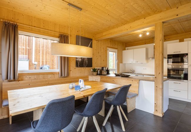 Ferienhaus in St. Georgen am Kreischberg - Chalet # 65b mit 4 Schlafzimmer, Sauna & Whirlpool Ferienhaus in St. Georgen am Kreischberg - Chalet # 65b mit 4 Schlafzimmer, Sauna & Whirlpool