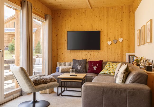 Ferienhaus in St. Georgen am Kreischberg - Chalet # 62a mit 4 Schlafzimmer, IR-Sauna & Whirlpool Ferienhaus in St. Georgen am Kreischberg - Chalet # 62a mit 4 Schlafzimmer, IR-Sauna & Whirlpool