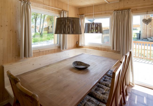 Ferienhaus in St. Georgen am Kreischberg - Chalet # 48 mit 4 Schlafzimmer, Sauna & Swim Spa Ferienhaus in St. Georgen am Kreischberg - Chalet # 48 mit 4 Schlafzimmer, Sauna & Swim Spa