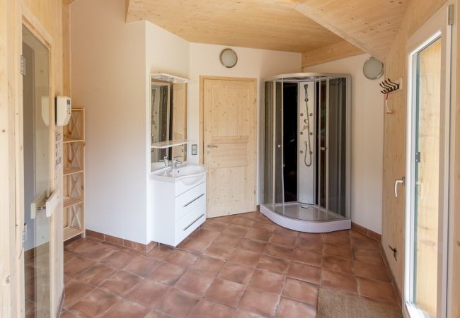 Ferienhaus in St. Georgen am Kreischberg - Chalet # 48 mit 4 Schlafzimmer, Sauna & Swim Spa Ferienhaus in St. Georgen am Kreischberg - Chalet # 48 mit 4 Schlafzimmer, Sauna & Swim Spa