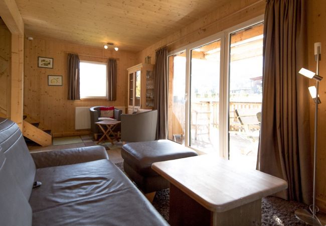 Ferienhaus in St. Georgen am Kreischberg - Chalet # 12a mit 4 Schlafzimmer, IR-Sauna & Whirlpool Ferienhaus in St. Georgen am Kreischberg - Chalet # 12a mit 4 Schlafzimmer, IR-Sauna & Whirlpool