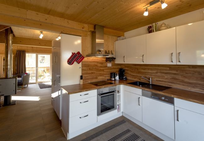 Ferienhaus in St. Georgen am Kreischberg - Chalet # 12a mit 4 Schlafzimmer, IR-Sauna & Whirlpool Ferienhaus in St. Georgen am Kreischberg - Chalet # 12a mit 4 Schlafzimmer, IR-Sauna & Whirlpool