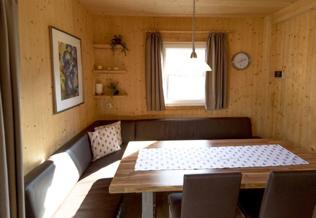 Ferienhaus in St. Georgen am Kreischberg - Chalet # 12a mit 4 Schlafzimmer, IR-Sauna & Whirlpool Ferienhaus in St. Georgen am Kreischberg - Chalet # 12a mit 4 Schlafzimmer, IR-Sauna & Whirlpool