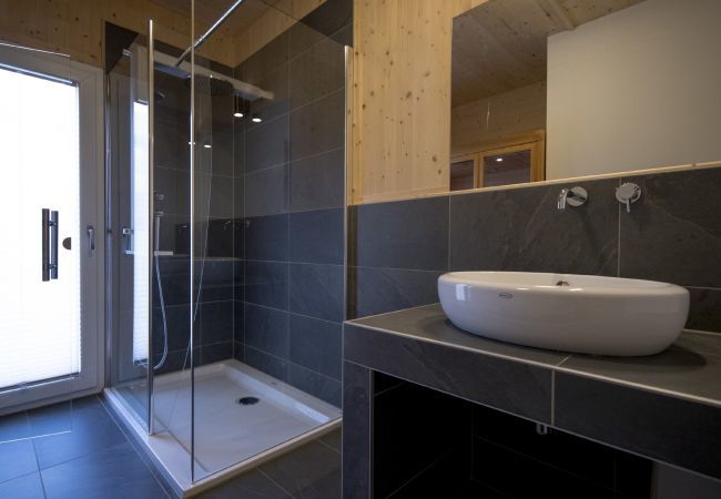 Ferienhaus in St. Georgen am Kreischberg - Chalet # 25b mit 4 Schlafzimmer, IR-Sauna & Whirlpool Ferienhaus in St. Georgen am Kreischberg - Chalet # 25b mit 4 Schlafzimmer, IR-Sauna & Whirlpool