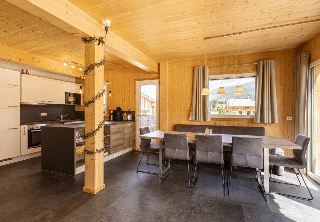 Ferienhaus in St. Georgen am Kreischberg - Chalet # 49a mit 4 Schlafzimmer, IR-Sauna & Whirlpool Ferienhaus in St. Georgen am Kreischberg - Chalet # 49a mit 4 Schlafzimmer, IR-Sauna & Whirlpool
