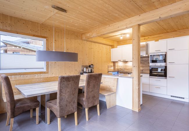 Ferienhaus in St. Georgen am Kreischberg - Chalet # 44b mit 4 Schlafzimmer, Sauna & Whirlpool Ferienhaus in St. Georgen am Kreischberg - Chalet # 44b mit 4 Schlafzimmer, Sauna & Whirlpool