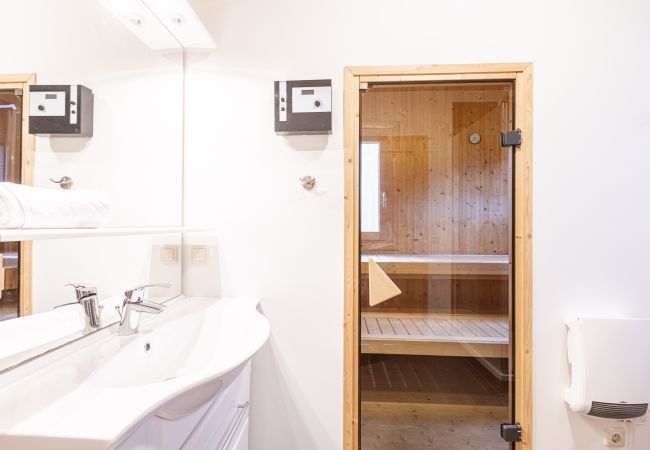 Ferienhaus in St. Georgen am Kreischberg - Chalet # 44b mit 4 Schlafzimmer, Sauna & Whirlpool Ferienhaus in St. Georgen am Kreischberg - Chalet # 44b mit 4 Schlafzimmer, Sauna & Whirlpool