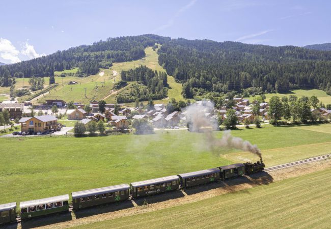 Ferienhaus in St. Georgen am Kreischberg - Chalet # 13b mit 4 Schlafzimmer, IR-Sauna & Whirlpool Ferienhaus in St. Georgen am Kreischberg - Chalet # 13b mit 4 Schlafzimmer, IR-Sauna & Whirlpool