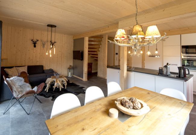 Ferienhaus in St. Georgen am Kreischberg - Chalet # 3 mit 4 Schlafzimmer, IR-Sauna & Whirlpool Ferienhaus in St. Georgen am Kreischberg - Chalet # 3 mit 4 Schlafzimmer, IR-Sauna & Whirlpool