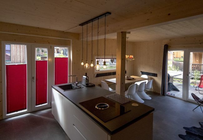 Ferienhaus in St. Georgen am Kreischberg - Chalet # 3 mit 4 Schlafzimmer, IR-Sauna & Whirlpool Ferienhaus in St. Georgen am Kreischberg - Chalet # 3 mit 4 Schlafzimmer, IR-Sauna & Whirlpool