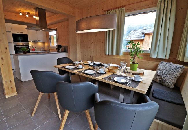 Ferienhaus in Hohentauern - Superior Ferienhaus # 57 mit IR-Sauna & Whirlwanne Ferienhaus in Hohentauern - Superior Ferienhaus # 57 mit IR-Sauna & Whirlwanne