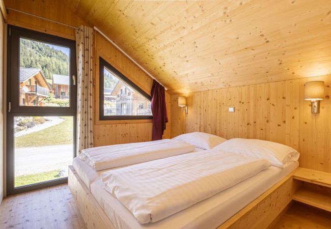 Ferienhaus in Hohentauern - Premium Ferienhaus # 7 mit IR-Sauna & Whirlpool Ferienhaus in Hohentauern - Premium Ferienhaus # 7 mit IR-Sauna & Whirlpool