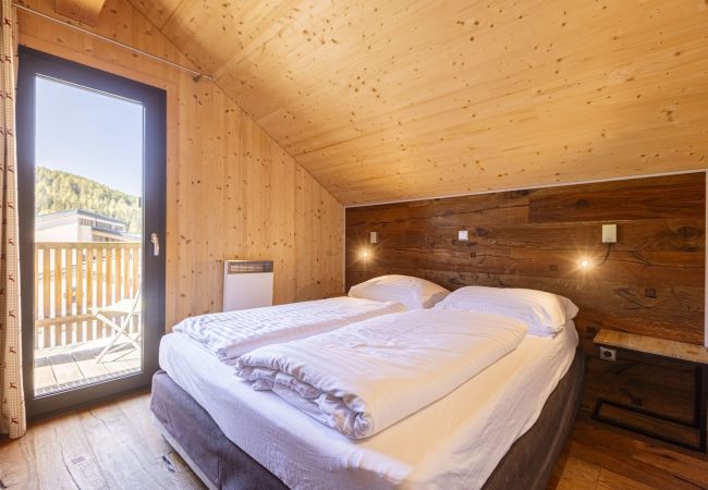 Ferienhaus in Hohentauern - Premium Ferienhaus # 7 mit IR-Sauna & Whirlpool Ferienhaus in Hohentauern - Premium Ferienhaus # 7 mit IR-Sauna & Whirlpool