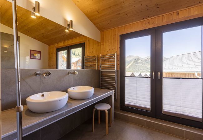 Ferienhaus in Hohentauern - Premium Ferienhaus # 7 mit IR-Sauna & Whirlpool Ferienhaus in Hohentauern - Premium Ferienhaus # 7 mit IR-Sauna & Whirlpool