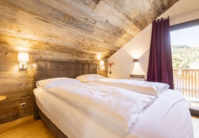 Ferienhaus in Hohentauern - Premium Ferienhaus # 7 mit IR-Sauna & Whirlpool Ferienhaus in Hohentauern - Premium Ferienhaus # 7 mit IR-Sauna & Whirlpool