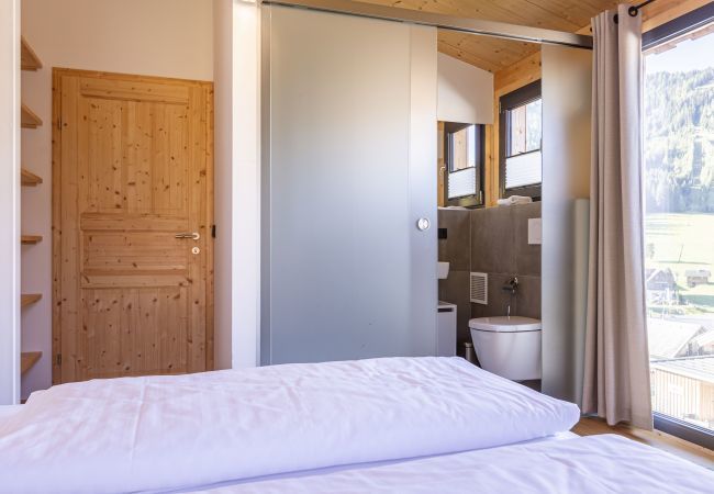 Ferienhaus in Hohentauern - Premium Ferienhaus # 56 mit IR-Sauna & Whirlpool Ferienhaus in Hohentauern - Premium Ferienhaus # 56 mit IR-Sauna & Whirlpool
