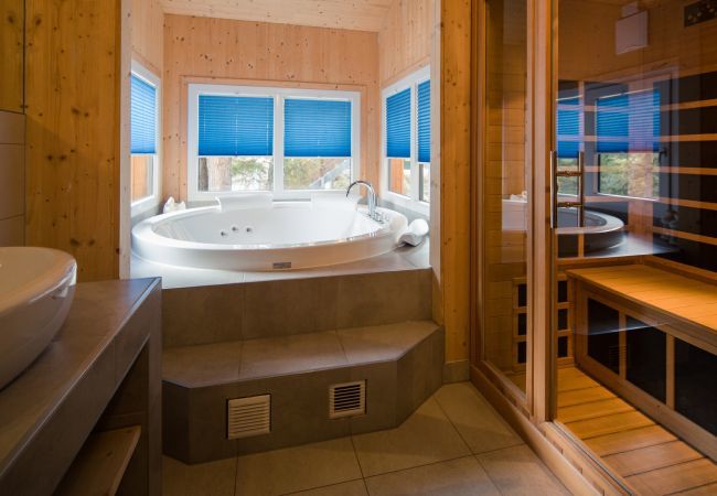 Ferienhaus in Turrach - Ferienhaus # 27 mit IR-Sauna und Whirlpool innen Ferienhaus in Turrach - Ferienhaus # 27 mit IR-Sauna und Whirlpool innen