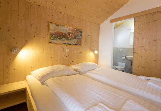Ferienhaus in Turrach - Ferienhaus # 17 mit IR-Sauna und Whirlpool außen Ferienhaus in Turrach - Ferienhaus # 17 mit IR-Sauna und Whirlpool außen