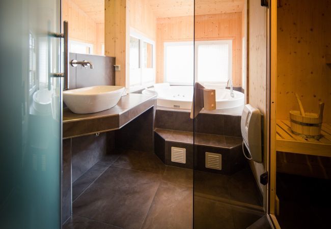 Ferienhaus in Turrach - Ferienhaus # 22 mit Sauna und Whirlpool innen Ferienhaus in Turrach - Ferienhaus # 22 mit Sauna und Whirlpool innen