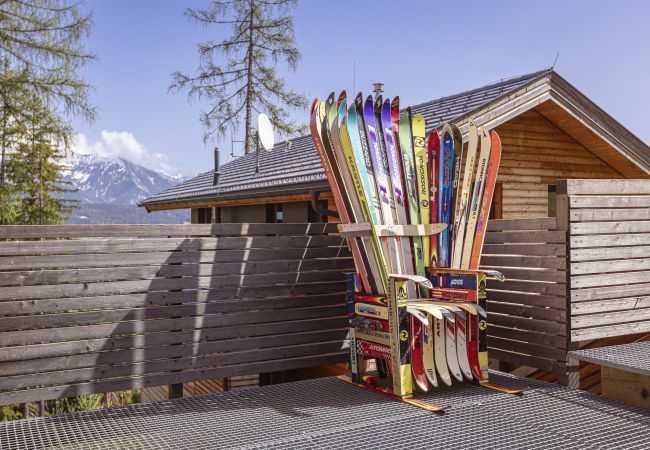 Chalet in Pichl bei Schladming - Superior Chalet # 12 mit Sauna & Whirlwanne innen Chalet in Pichl bei Schladming - Superior Chalet # 12 mit Sauna & Whirlwanne innen