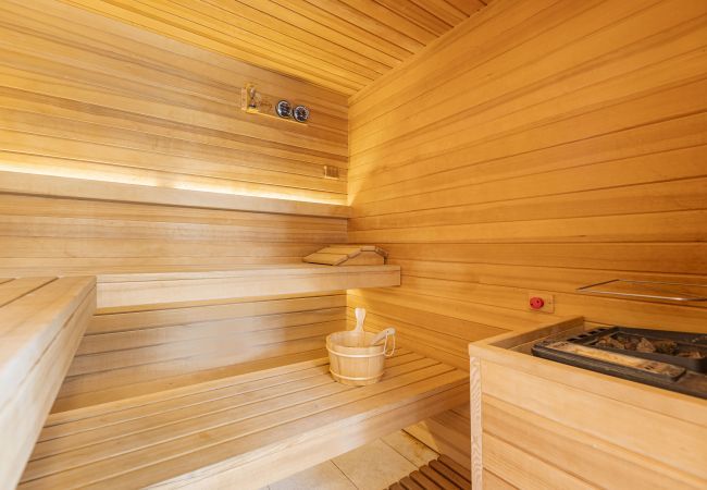 Chalet in Pichl bei Schladming - Superior Chalet # 05 mit Sauna & Whirlwanne innen Chalet in Pichl bei Schladming - Superior Chalet # 05 mit Sauna & Whirlwanne innen