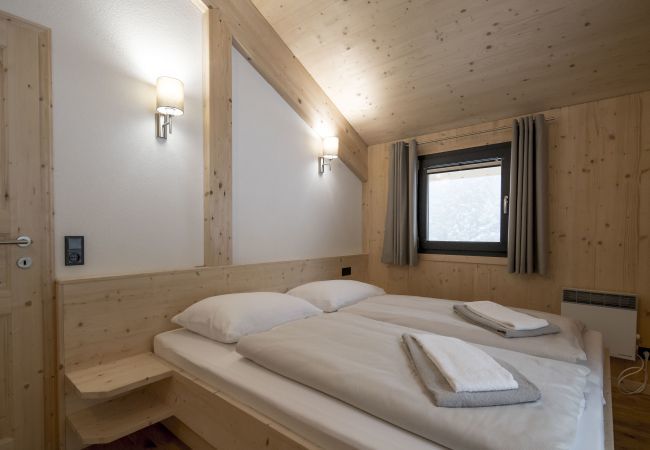 Chalet in Pichl bei Schladming - Superior Chalet # 10 mit Sauna und Whirlwanne innen Chalet in Pichl bei Schladming - Superior Chalet # 10 mit Sauna und Whirlwanne innen