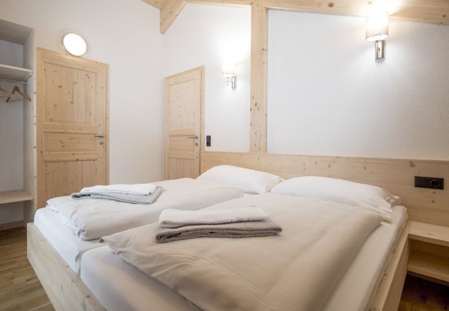 Chalet in Pichl bei Schladming - Superior Chalet # 10 mit Sauna und Whirlwanne innen Chalet in Pichl bei Schladming - Superior Chalet # 10 mit Sauna und Whirlwanne innen