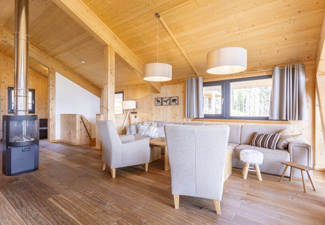 Chalet in Pichl bei Schladming - Superior Chalet # 11 mit IR-Sauna & Whirlwanne innen Chalet in Pichl bei Schladming - Superior Chalet # 11 mit IR-Sauna & Whirlwanne innen