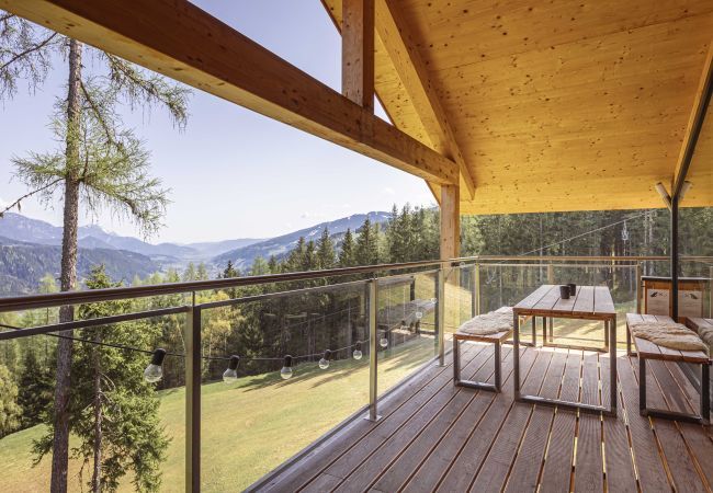 Chalet in Pichl bei Schladming - Superior Chalet # 11 mit IR-Sauna & Whirlwanne innen Chalet in Pichl bei Schladming - Superior Chalet # 11 mit IR-Sauna & Whirlwanne innen