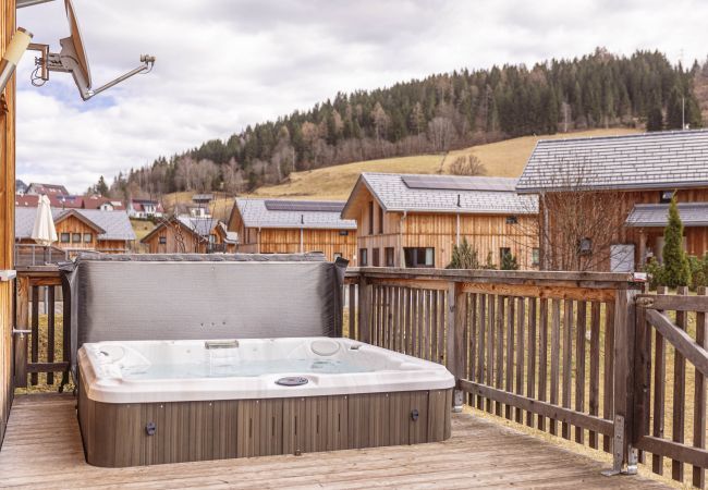 Chalet in Murau - Premium Ferienhaus # 12 mit Sauna & Whirlpool Chalet in Murau - Premium Ferienhaus # 12 mit Sauna & Whirlpool