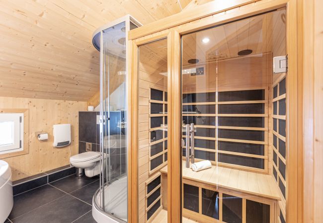 Chalet in Murau - Superior Ferienhaus # 23 mit IR-Sauna & Whirlpool Chalet in Murau - Superior Ferienhaus # 23 mit IR-Sauna & Whirlpool