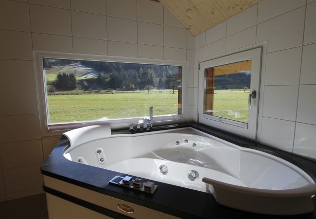 Chalet in Murau - Premium Ferienhaus # 14 mit Sauna & Whirlpool Chalet in Murau - Premium Ferienhaus # 14 mit Sauna & Whirlpool