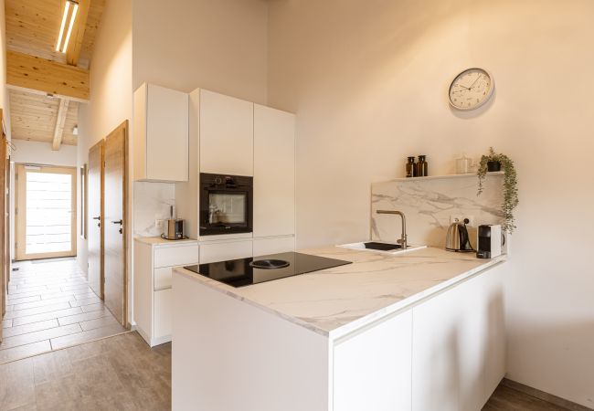 Ferienwohnung in St. Georgen am Kreischberg - Superior Ferienwohnung # 6 für bis zu 4 Personen Ferienwohnung in St. Georgen am Kreischberg - Superior Ferienwohnung # 6 für bis zu 4 Personen